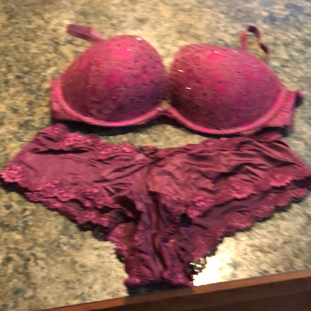 Victoria’s Secret Set